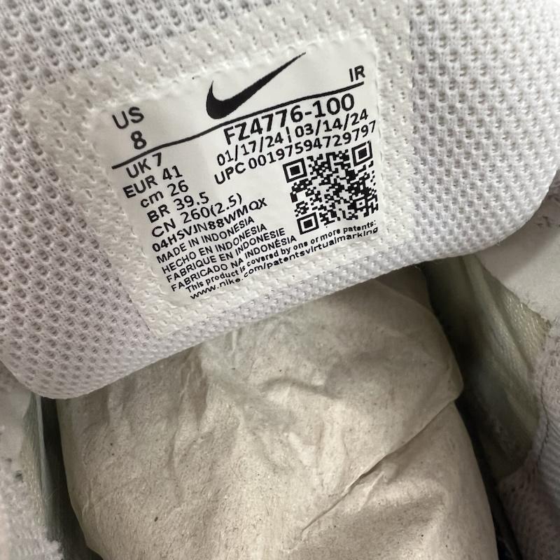 ナイキ NIKE シューズ シューズ AIR MAX PLUS エアマックスプラス パリサンジェルマン FZ4776-100 26.0cm 白 / ホワイト / white X 紺 / ネイビー / navy メンズ USED 古着 中古 50153159