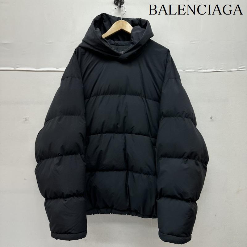 バレンシアガ BALENCIAGA ジャケット、上着 ダウンジャケット Sporty B Pullover Puffer ダウン ジャケット プルオーバー 720156 TNO45 2 黒 / ブラック / black メンズ USED 古着 中古 50153299