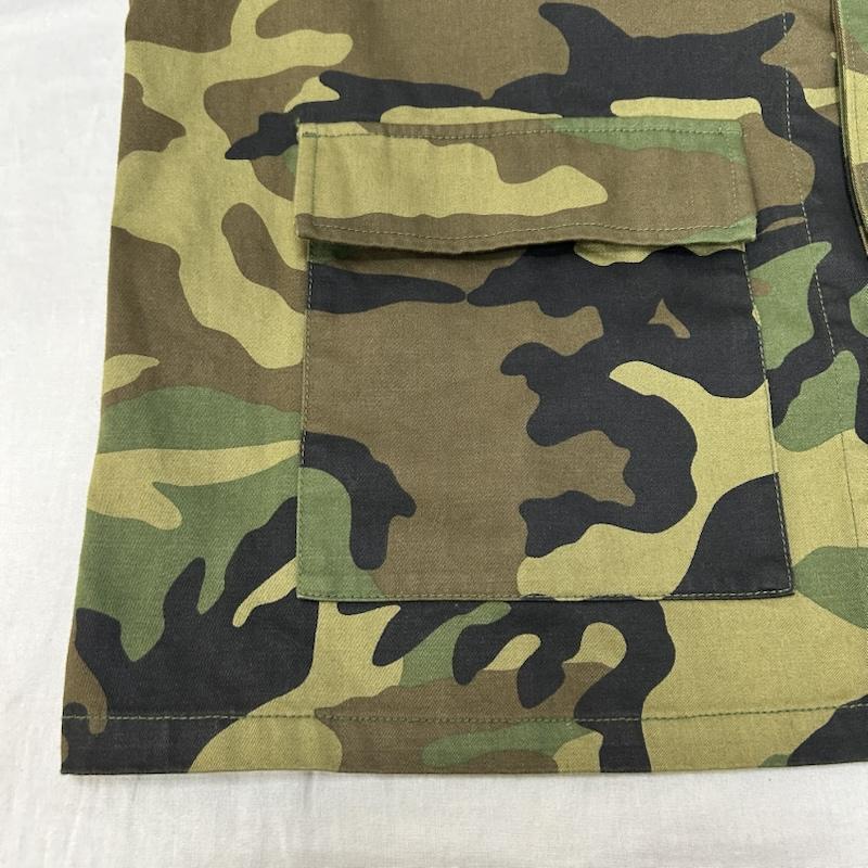 シュプリーム Supreme ジャケット、上着 ジャンパー、ブルゾン x Melvins メルヴィンズ BDU Jacket ミリタリージャケット Woodland Camo カモ L カモフラージュ柄・迷彩 カーキ / カーキ / khaki メンズ USED 古着 中古 50153365