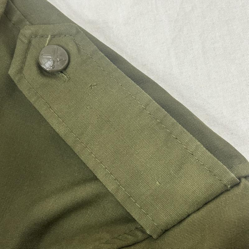 ＵＳＥＤ古着 USED/古着 コート コート一般 otavan trebon オタヴァントシェボン チェコ軍 M-85 フィールドコート ミドル丈 ベルト付き カーキ - 無地 カーキ / カーキ / khaki メンズ USED 古着 中古 50153708