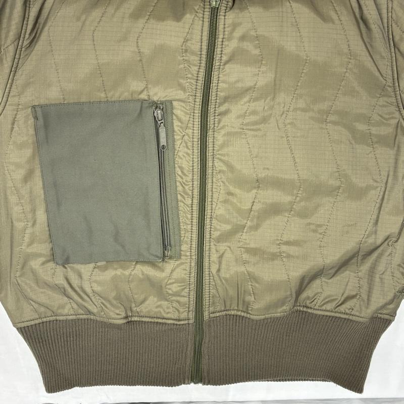 ミリタリー ミリタリー ジャケット、上着 ジャンパー、ブルゾン GERMAN MILITARY ドイツ軍 00s キルティング ジップアップ ジャケット 8415-12-237-1609 52 カーキオリーブ / カーキオリーブ / X オリーブグリーン / オリーブグリーン / メンズ USED 古着 中古 50153744