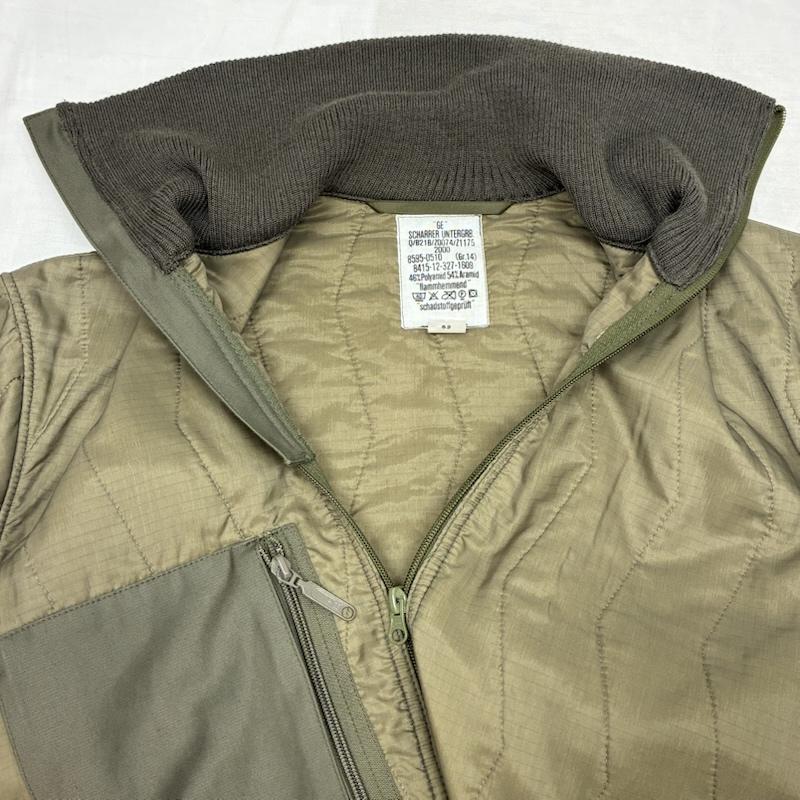 ミリタリー ミリタリー ジャケット、上着 ジャンパー、ブルゾン GERMAN MILITARY ドイツ軍 00s キルティング ジップアップ ジャケット 8415-12-237-1609 52 カーキオリーブ / カーキオリーブ / X オリーブグリーン / オリーブグリーン / メンズ USED 古着 中古 50153744