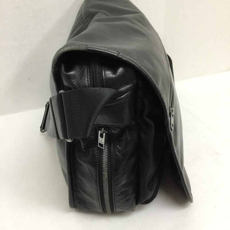 ラゲッジ レーベル LUGGAGE LABEL ショルダーバッグ ショルダーバッグ LUGGAGE LABEL ELEMENT SHOULDER BAG - 無地 黒 / ブラック / black メンズ USED 古着 中古 50153882