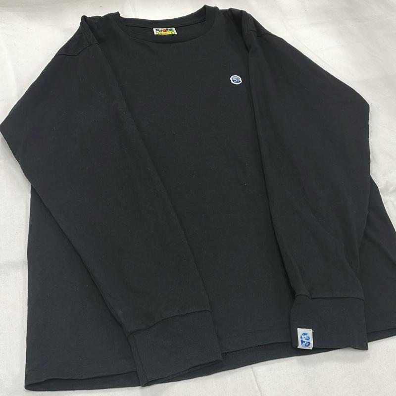 アベイシングエイプ A BATHING APE Tシャツ 長袖 ONE POINT TEE ワンポイント ロゴ ロンT 長袖 Tシャツ ロングスリーブ 刺繍 ワッペン パッチ L 無地 X ワンポイント X ロゴ、文字 X 刺繍 黒 / ブラック / black X 青 / ブルー / blue メンズ USED 古着 中古 50154139