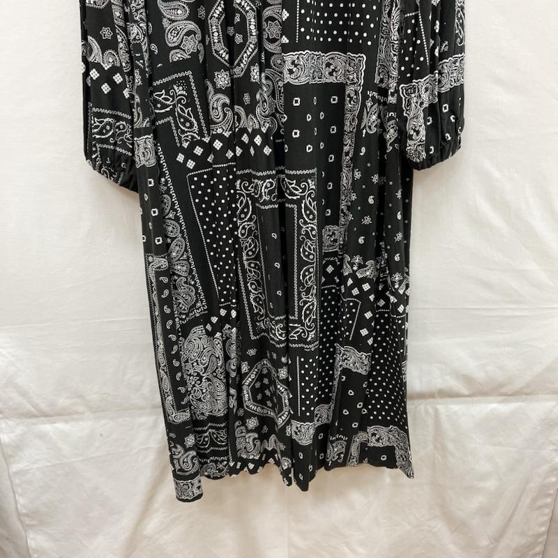 ベイフロー BAYFLOW ワンピース ロングスカート ELEPHANT BRAND 別注 バンダナ ペイズリー ワンピース FREE 黒 / ブラック / black レディース USED 古着 中古 50154163