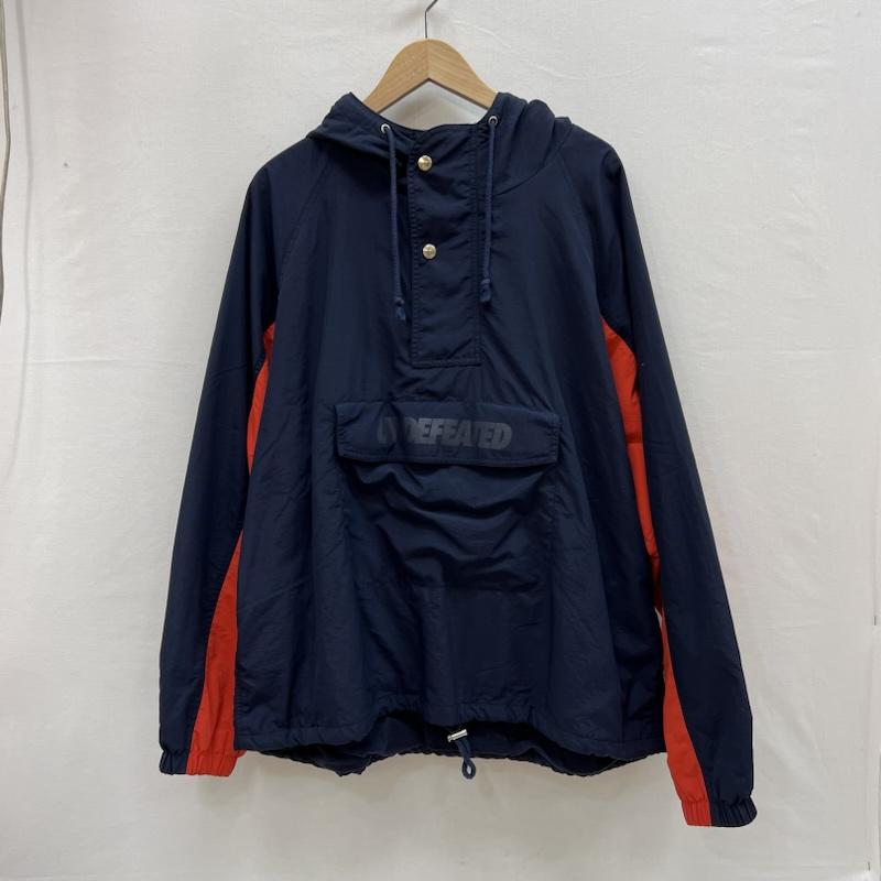 アンディフィーテッド UNDEFEATED ジャケット、上着 ジャンパー、ブルゾン ナイロン アノラックパーカー ハーフジップ L 紺 / ネイビー / navy メンズ USED 古着 中古 50154218