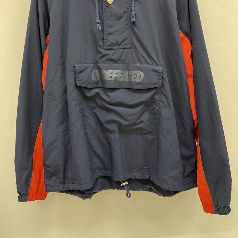 アンディフィーテッド UNDEFEATED ジャケット、上着 ジャンパー、ブルゾン ナイロン アノラックパーカー ハーフジップ L 紺 / ネイビー / navy メンズ USED 古着 中古 50154218