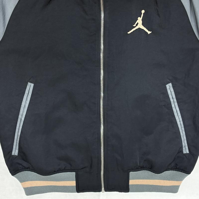 ナイキ NIKE ジャケット、上着 ジャンパー、ブルゾン JORDAN BRAND エアジョーダン ナイロン スーベニア ジャケット スカジャン CD5772-010 M ロゴ、文字 X 刺繍 メンズ USED 古着 中古 50154274