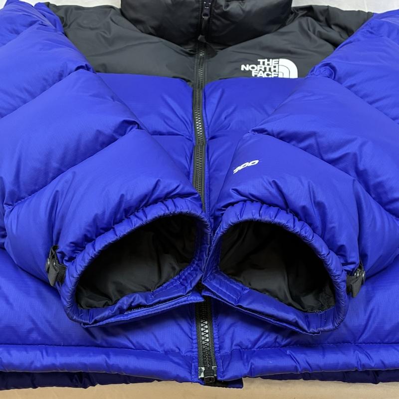 ザノースフェイス THE NORTH FACE ジャケット、上着 ダウンジャケット 1996 RETRO NUPTSE JACKET ヌプシ ダウンジャケット US規格 NF0A3C8D M ロゴ、文字 X 刺繍 青 / ブルー / blue X 黒 / ブラック / black メンズ USED 古着 中古 50154308