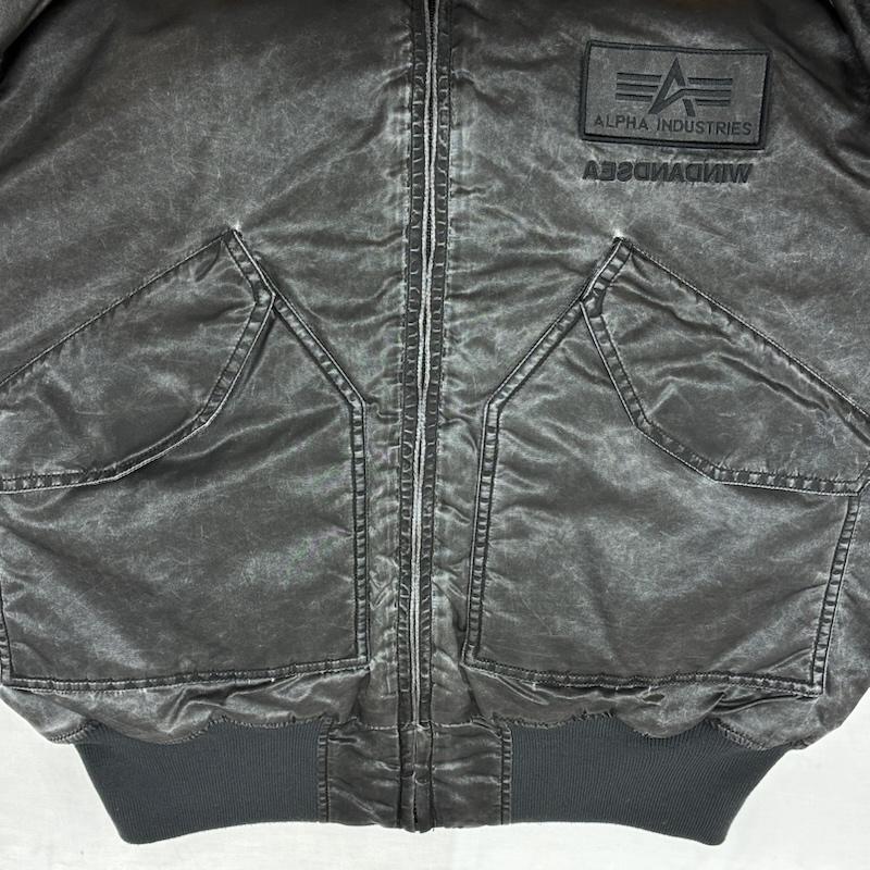 ウィンダンシー WIND AND SEA ジャケット、上着 フライトジャケット Alpha Industries アルファ 2025ss CWU-45P ボンバー フライト ジャケット TA0236-9001 L ロゴ、文字 チャコールグレー / チャコールグレー / メンズ USED 古着 中古 50154313