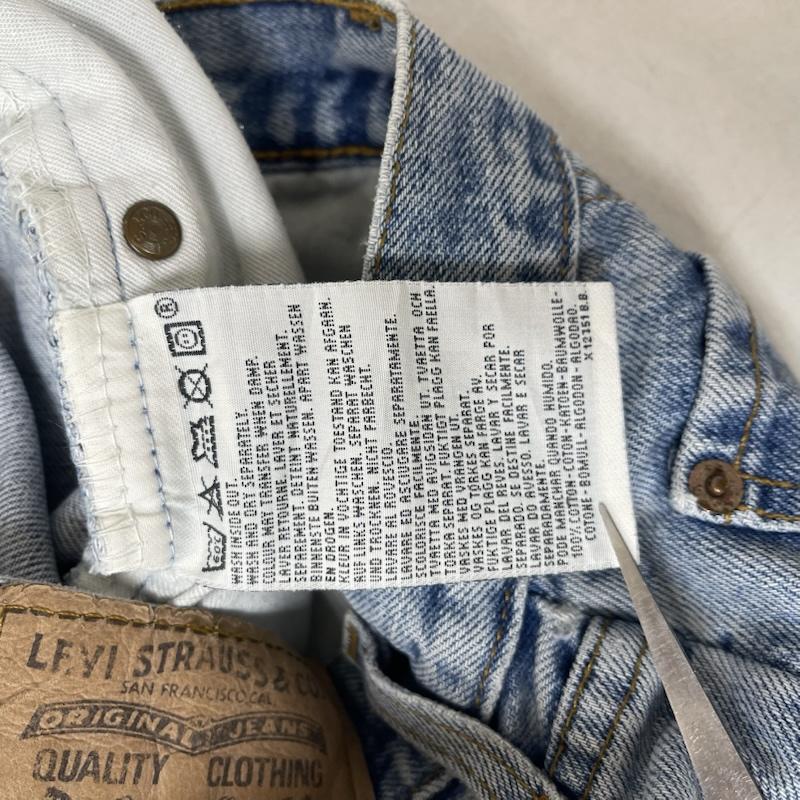 リーバイス Levi s パンツ デニム、ジーンズ 882 266 90s ユーロ リーバイス テーパード シルエット ワイド デニム 31インチ 水色 / ライトブルー / メンズ USED 古着 中古 50154388