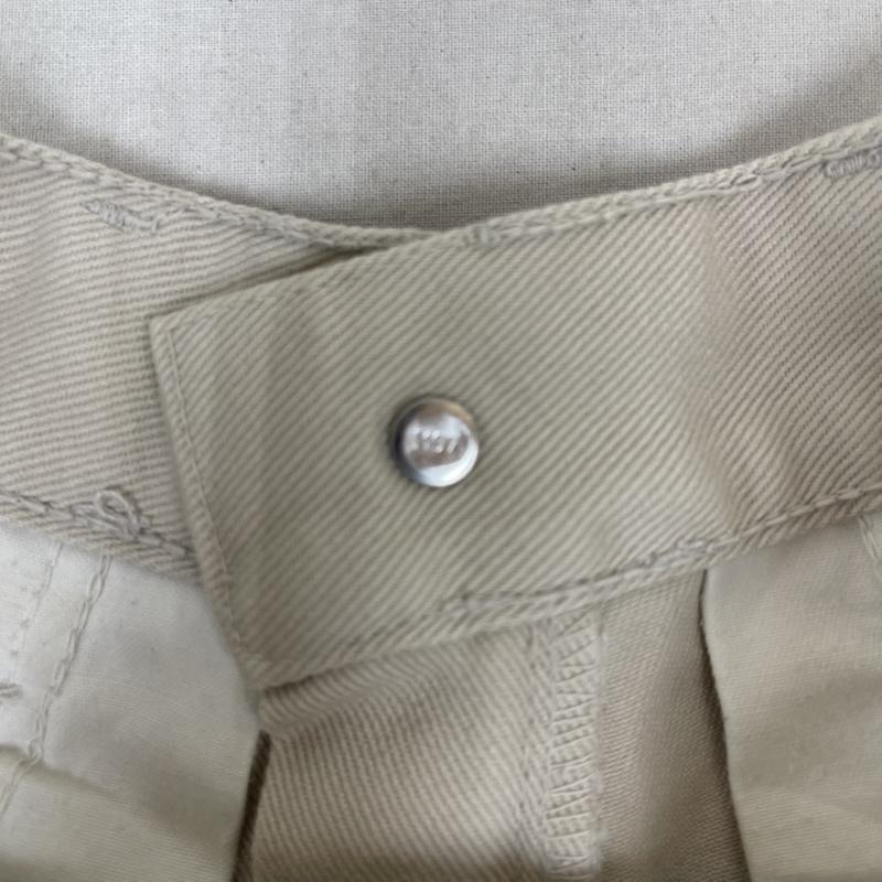 リーバイス Levi s パンツ デニム、ジーンズ 90s 93年製 イタリア製 STA-PREST ストレート パンツ 566-1822 I197 ベージュ / ベージュ / beige メンズ USED 古着 中古 50154403