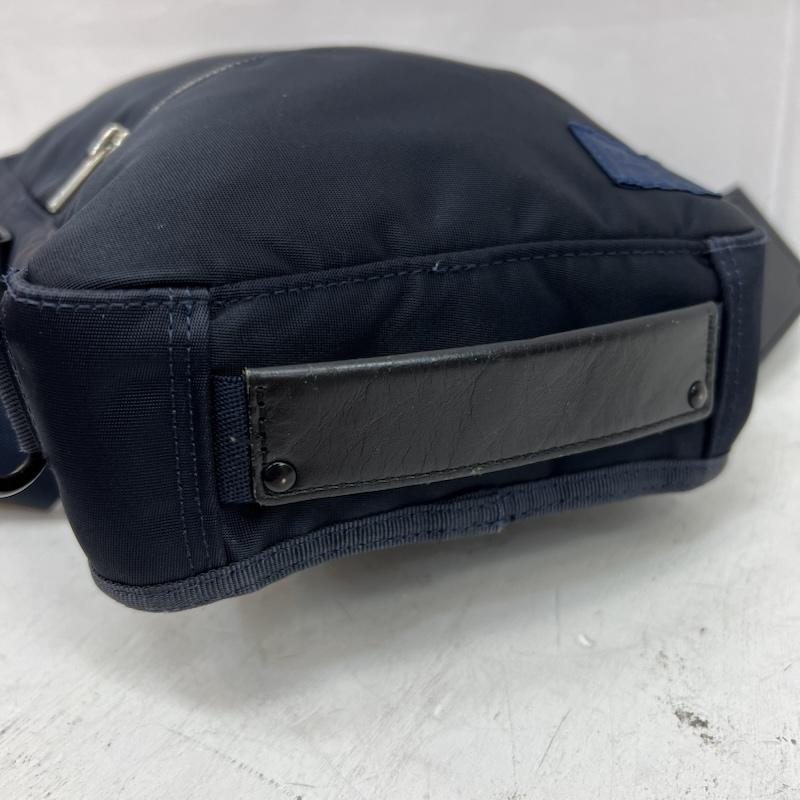 ポーター PORTER ボディバッグ ボディバッグ LIFT リフト スリング ショルダーバッグ 822-06134 - 紺 / ネイビー / navy メンズ USED 古着 中古 50154450