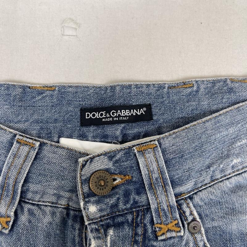 ドルチェアンドガッバーナ DOLCE&GABBANA パンツ デニム、ジーンズ レザー パッチ クラッシュ 加工 ダメージ デニム パンツ zdp72 44 インディゴ / インディゴ / Indigo メンズ USED 古着 中古 50154478