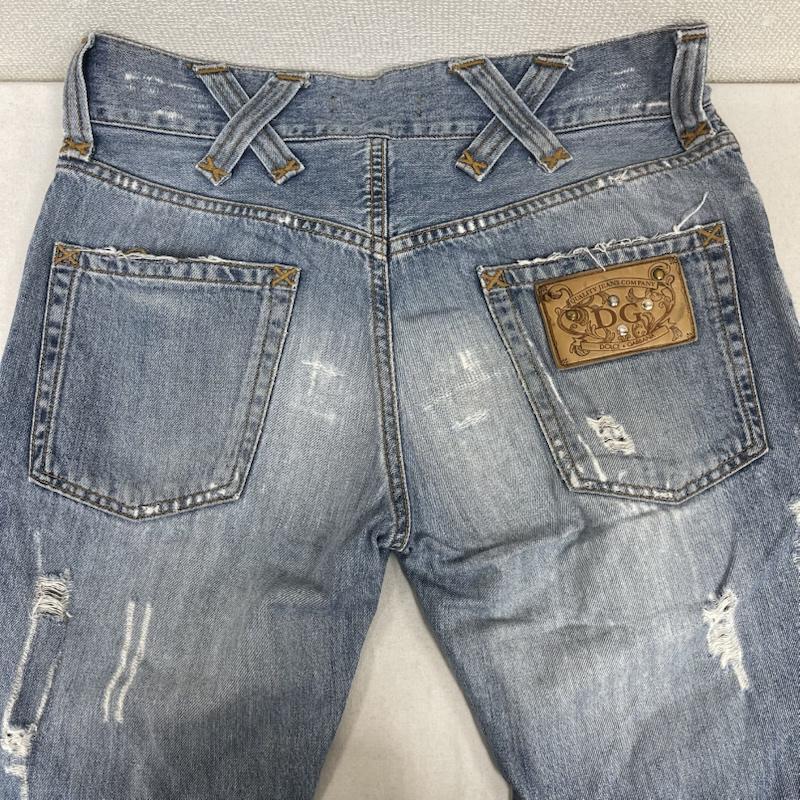 ドルチェアンドガッバーナ DOLCE&GABBANA パンツ デニム、ジーンズ レザー パッチ クラッシュ 加工 ダメージ デニム パンツ zdp72 44 インディゴ / インディゴ / Indigo メンズ USED 古着 中古 50154478