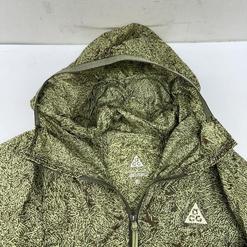ナイキ エィシージー NIKE ACG ジャケット、上着 ジャンパー、ブルゾン CNDR CN HOODIE JACKET AOP 総柄 ナイロン ジャケット DO6269-334 M 緑 / グリーン / green メンズ USED 古着 中古 50154499
