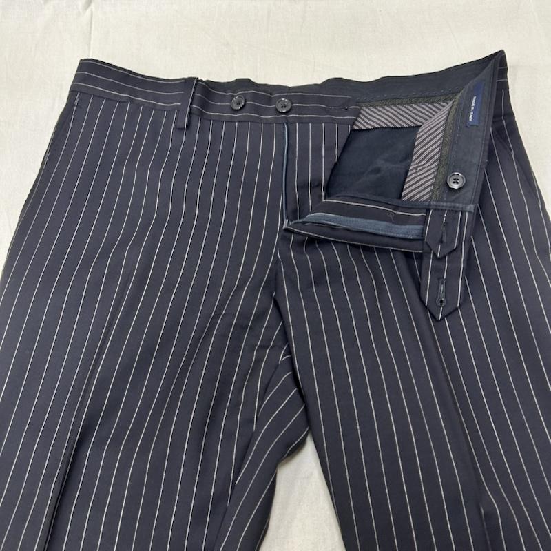 ラルディーニ LARDINI スーツ スーツ ネイビー ピンストライプ セットアップ スーツ パンツ シングル ウール made in italy サイズ48 サイドベンツ 48 ストライプ 紺 / ネイビー / navy メンズ USED 古着 中古 50154559