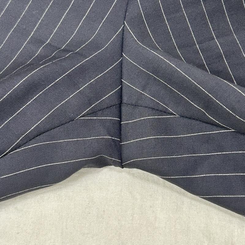 ラルディーニ LARDINI スーツ スーツ ネイビー ピンストライプ セットアップ スーツ パンツ シングル ウール made in italy サイズ48 サイドベンツ 48 ストライプ 紺 / ネイビー / navy メンズ USED 古着 中古 50154559