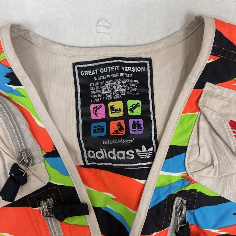 アディダス adidas ベスト ベスト フィッシング ベスト タイガー ストライプ 柄 ビッグ ロゴ カーゴ ベスト ベージュ / ベージュ / beige メンズ USED 古着 中古 50154645