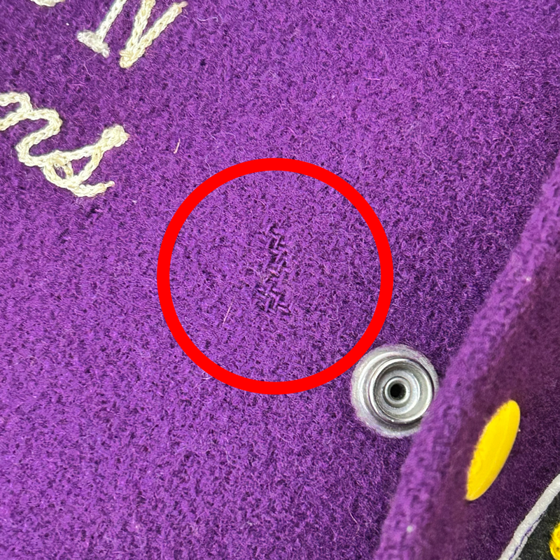 ホワイツビル WHITESVILLE ジャケット、上着 ジャンパー、ブルゾン wv10490 フルデコスタジャン purple ワッペン 42 42 紫 / パープル / purple X ベージュ / ベージュ / beige メンズ USED 古着 中古 50154719