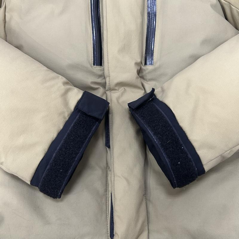 ザノースフェイス THE NORTH FACE ジャケット、上着 ダウンジャケット Baltro Light Jacket バルトロライトジャケット ND91840 ベージュ ブラック ダウン S 無地 X ロゴ、文字 黒 / ブラック / black X ベージュ / ベージュ / beige メンズ USED 古着 中古 50154732