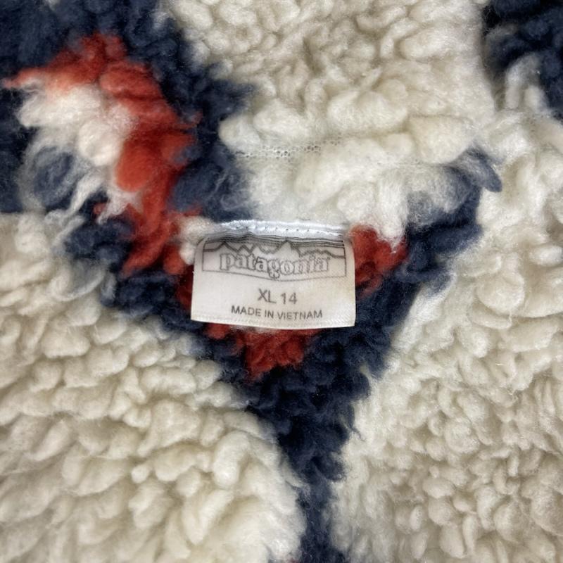 パタゴニア patagonia ジャケット、上着 ジャンパー、ブルゾン インファーノ ジャケット 裏ボア ジップ アップ パーカー 68460 キッズ XL カーキ / カーキ / khaki ボーイズ USED 古着 中古 50154891