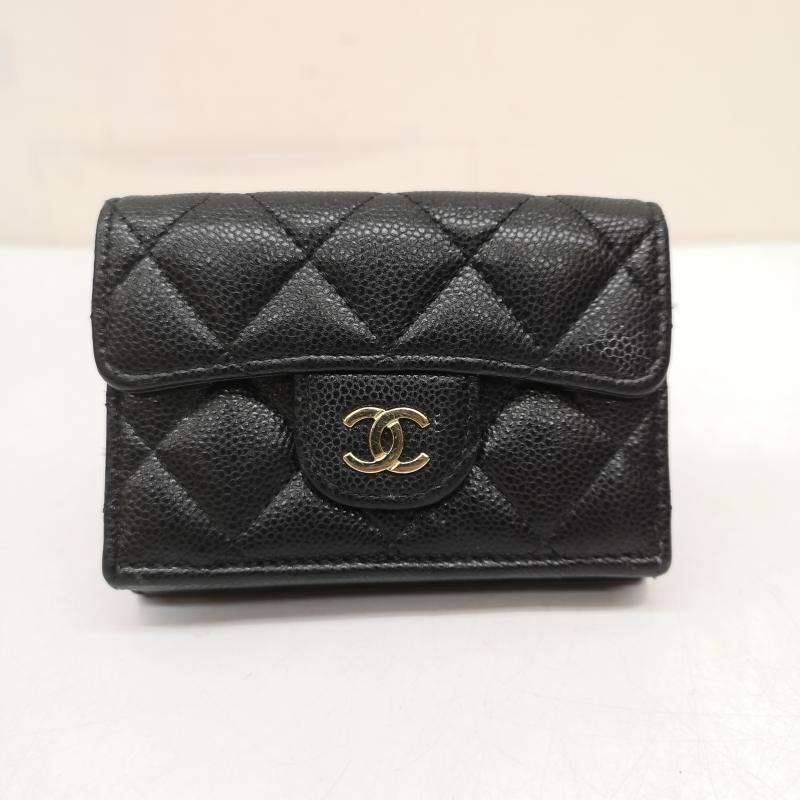 シャネル CHANEL 財布 コンパクト財布 三つ折り財布 マトラッセ ココマーク クラシック スモール ウォレット キャビアスキン - 黒 / ブラック / black レディース USED 古着 中古 50155031