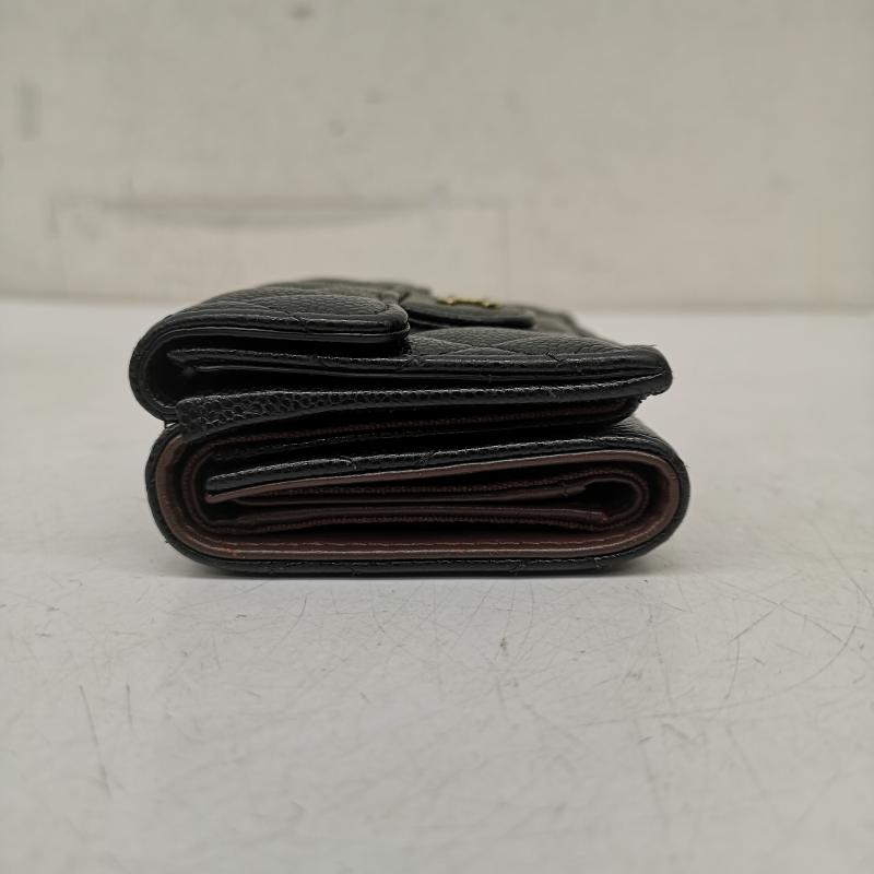 シャネル CHANEL 財布 コンパクト財布 三つ折り財布 マトラッセ ココマーク クラシック スモール ウォレット キャビアスキン - 黒 / ブラック / black レディース USED 古着 中古 50155031