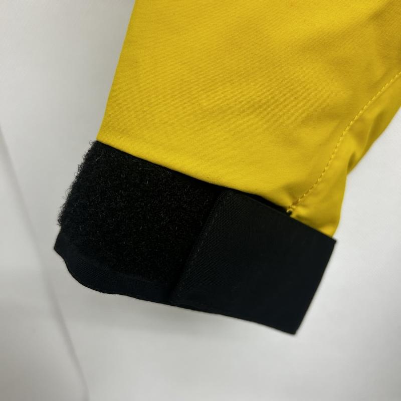 ザノースフェイス THE NORTH FACE ジャケット、上着 ダウンジャケット THE NORTH FACE ノースフェイス ND91837 Mountain Down Jacket マウンテン ダウン ジャケット イエロー系 XS 無地 黄 / イエロー / yellow X 黒 / ブラック / black メンズ USED 古着 中古 50155074