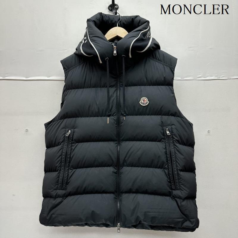 モンクレール MONCLER ジャケット、上着 ダウンベスト CARDAMINE ロゴ 刺繍 ダウン ベスト I20911A00181 54A81 6 黒 / ブラック / black メンズ USED 古着 中古 50155112