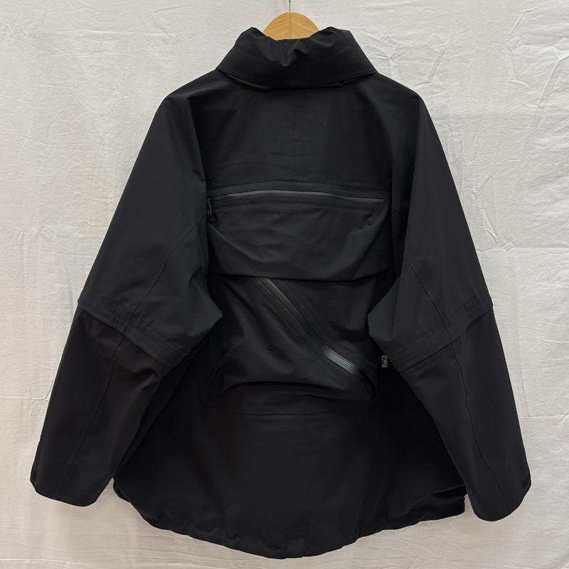 コムフィアウトドアガーメント COMFY OUTDOOR GARMENT ジャケット、上着 ジャンパー、ブルゾン GUIDE SHELL MOD COEXIST フード収納 ナイロン シェル ジャケット CMF2402-J11C L 黒 / ブラック / black メンズ USED 古着 中古 50155113
