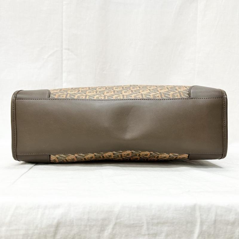 ゲス Guess トートバッグ トートバッグ EDERLO Tote BAG G総柄 brown 縦型トートバッグ - 総柄 茶 / ブラウン / brown レディース USED 古着 中古 50155136
