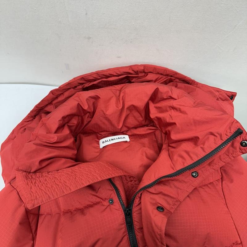 バレンシアガ BALENCIAGA ジャケット、上着 ジャンパー、ブルゾン New Swing Puffer 中綿 ナイロン ジャケット 555346 tyd33 36 赤 / レッド / red レディース USED 古着 中古 50155151
