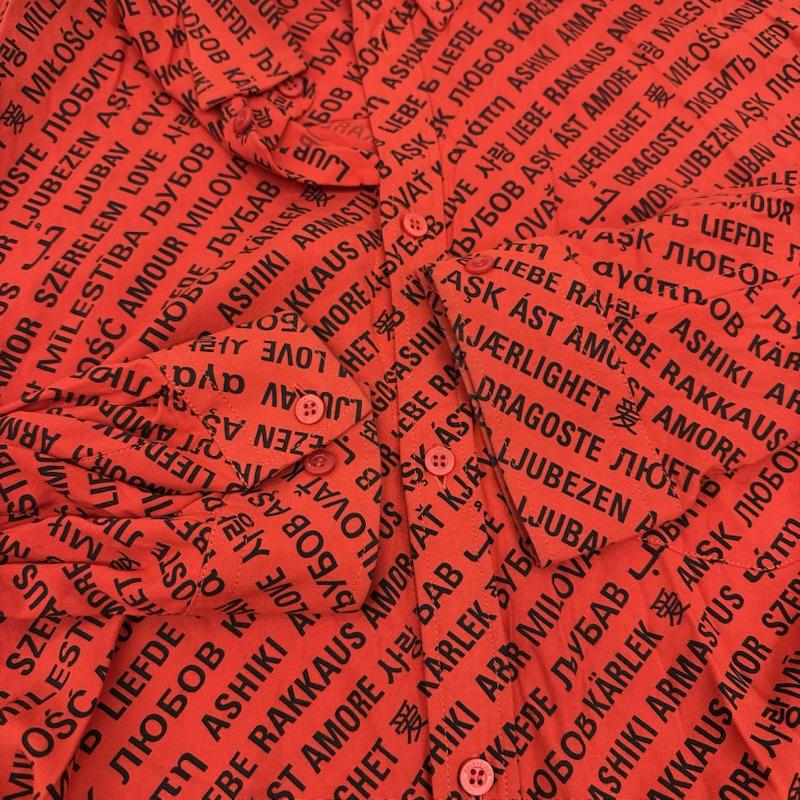 バレンシアガ BALENCIAGA シャツ、ブラウス 長袖 多国語 総柄 レギュラーカラー シャツ 642306 36 赤 / レッド / red レディース USED 古着 中古 50155158