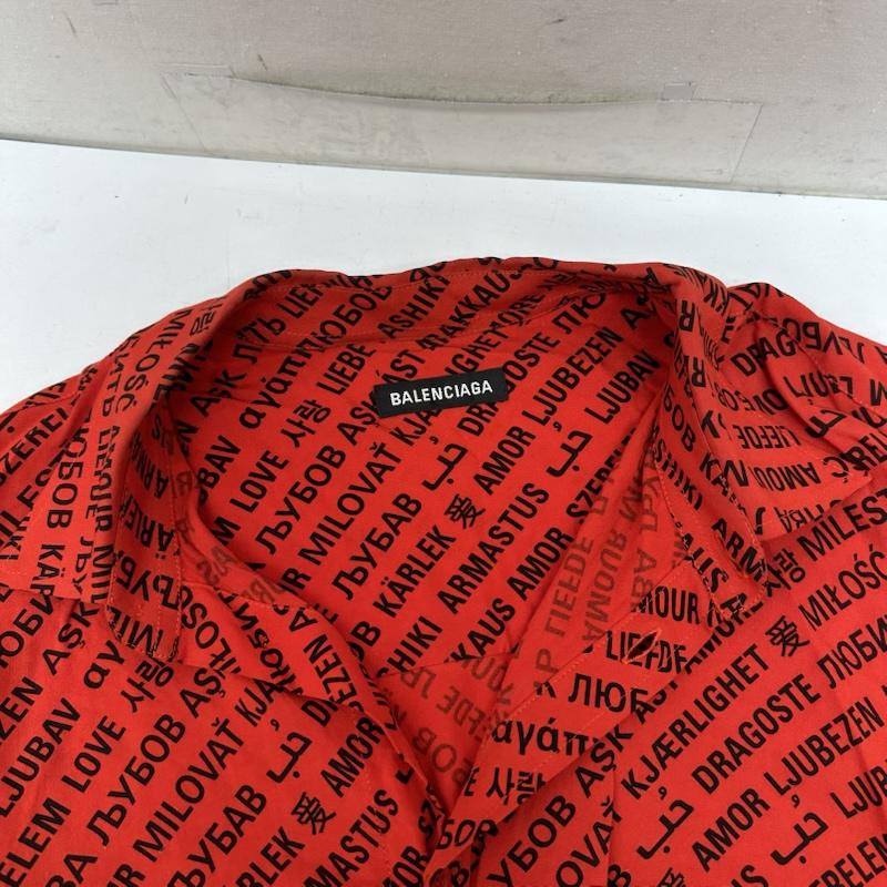 バレンシアガ BALENCIAGA シャツ、ブラウス 長袖 多国語 総柄 レギュラーカラー シャツ 642306 36 赤 / レッド / red レディース USED 古着 中古 50155158