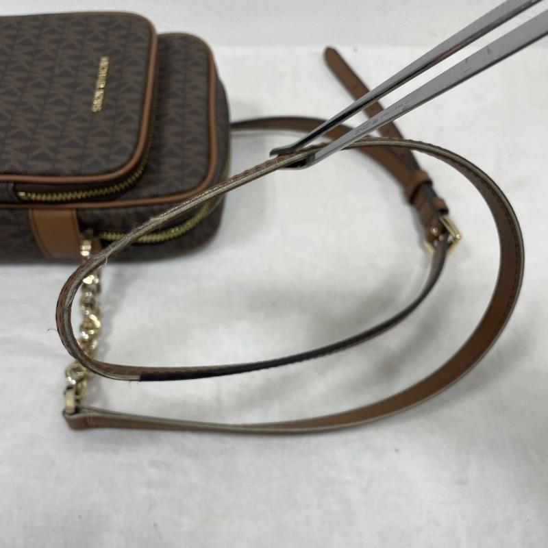 マイケルコース MICHAEL KORS ショルダーバッグ ショルダーバッグ ショルダーバッグ ロゴ チェーン シグネチャー レザー - ロゴ、文字 X 総柄 X プリント 茶 / ブラウン / brown X 金 / ゴールド / gold color レディース USED 古着 中古 50155166
