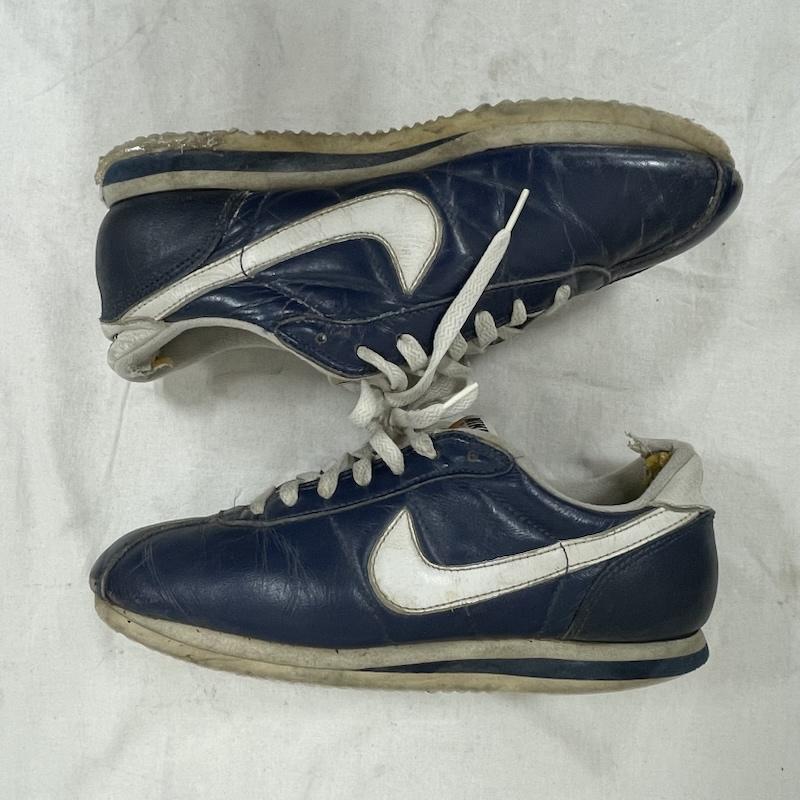 ナイキ NIKE スニーカー スニーカー 鑑賞用 90s オール レザー コルテッツ ローカット スニーカー 902008 411 ヴィンテージ 27.0cm ロゴ、文字 紺 / ネイビー / navy X 白 / ホワイト / white メンズ USED 古着 中古 50155358