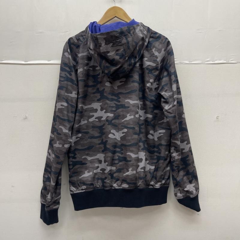 フレッドペリー FRED PERRY ジャケット、上着 ジャンパー、ブルゾン リバーシブル パーカー ナイロン ロゴ 刺繍 ジャケット アイボリー / アイボリー / メンズ USED 古着 中古 50155374