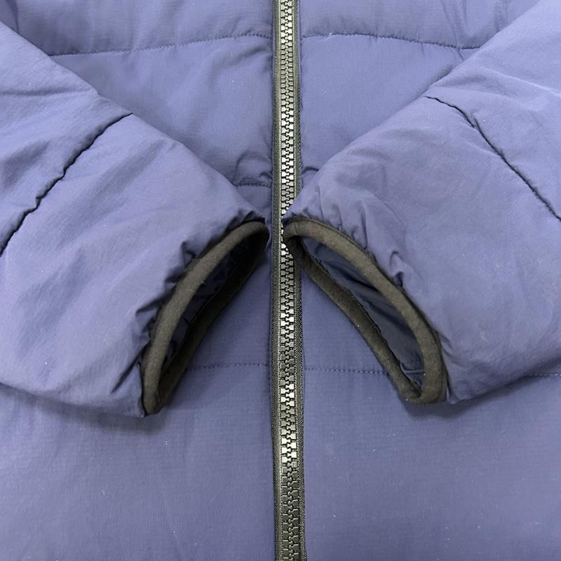 ザノースフェイス THE NORTH FACE ジャケット、上着 ジャンパー、ブルゾン トランゴパーカ 中綿フード付きジャケット NY81831 L 無地 X ロゴ、文字 紺 / ネイビー / navy メンズ USED 古着 中古 50155419