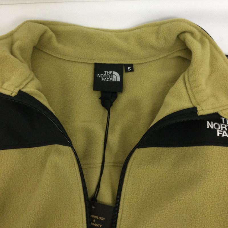 ザノースフェイス THE NORTH FACE ジャケット、上着 ジャンパー、ブルゾン フリースジャケット Mountain Versa Micro Jacket マウンテンバーサマイクロジャケット NL72404 S 無地 カーキ / カーキ / khaki X 黒 / ブラック / black メンズ USED 古着 中古 50155486