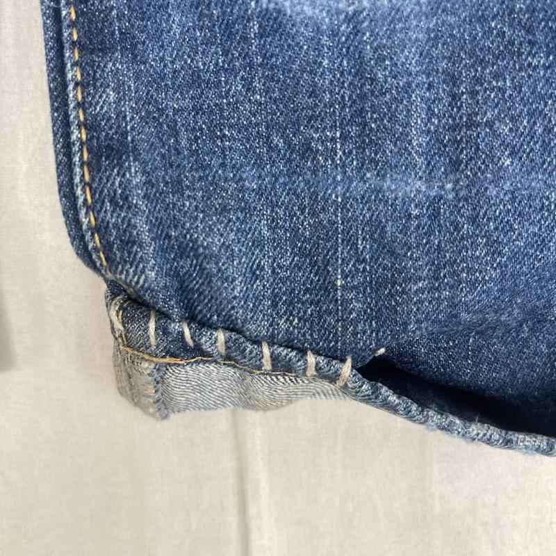 ディースクエアード DSQUARED2 パンツ デニム、ジーンズ イタリア製 ダメージ 加工 デニム パンツ 74LA262 50 インディゴ / インディゴ / Indigo メンズ USED 古着 中古 50155503