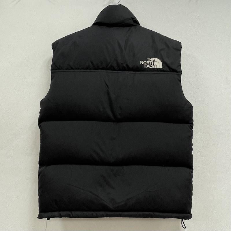 ザノースフェイス THE NORTH FACE ジャケット、上着 ダウンベスト 1996 レトロ ヌプシ ベスト ナイロン ロゴ 刺繍 ダウン 700 ジップアップ S ロゴ、文字 X 刺繍 黒 / ブラック / black X 白 / ホワイト / white メンズ USED 古着 中古 50155521