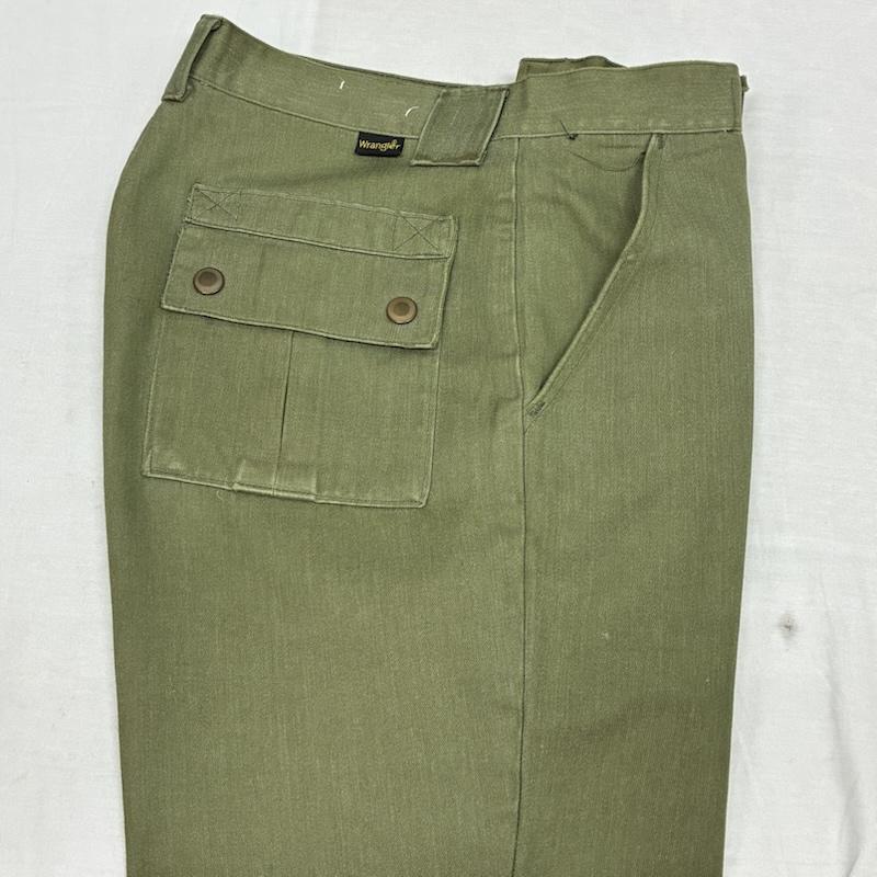 ラングラー Wrangler パンツ ワークパンツ、ペインターパンツ 70s 80s USA製 フレア スラックス ミリタリー パンツ TALON ヴィンテージ 33インチ ワンポイント X ロゴ、文字 カーキ / カーキ / khaki メンズ USED 古着 中古 50155718