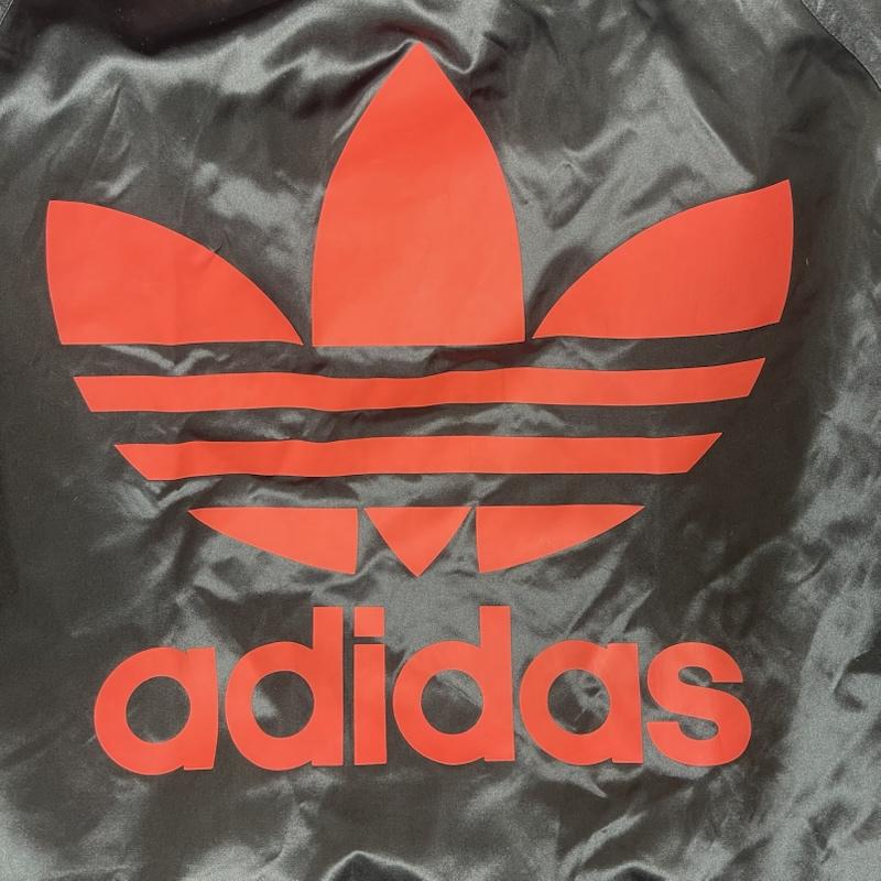 アディダス adidas ジャケット、上着 ジャンパー、ブルゾン 80s ヴィンテージ デサント期 ナイロン BIG ロゴ ジャケット 銀タグ 黒 / ブラック / black メンズ USED 古着 中古 50155941