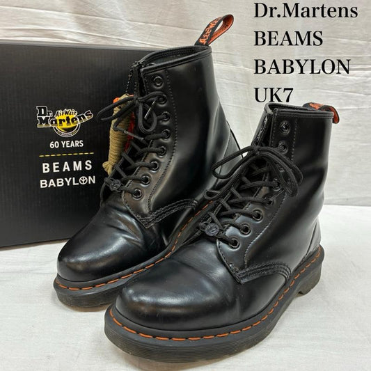 ドクターマーチン Dr.Martens ブーツ ショートブーツ BEAMS BABYLON トリプルネーム 1460 SMOOTH 8EYE レースアップ 8ホール ブーツ UK：7 ロゴ、文字 黒 / ブラック / black X 橙 / オレンジ / orange メンズ USED 古着 中古 50156197