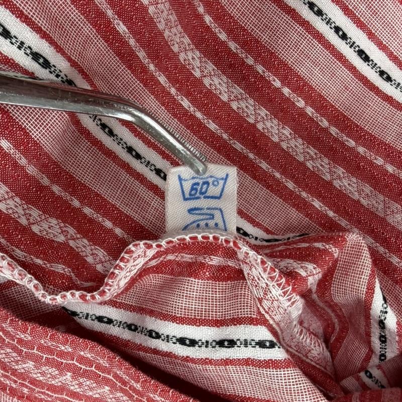 ヴィンテージ VINTAGE シャツ、ブラウス 長袖 ストライプ 長袖 シャツ ポケット ヴィンテージ 46 ストライプ X 刺繍 赤 / レッド / red X 白 / ホワイト / white X 黒 / ブラック / black メンズ USED 古着 中古 50156236