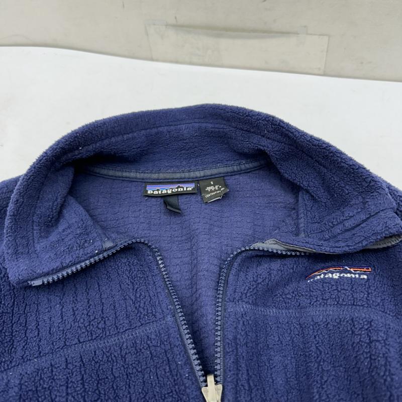 パタゴニア patagonia ジャケット、上着 ジャンパー、ブルゾン 00s USA製 レギュレーターR3 フリース ジャケット 25301 S 紺 / ネイビー / navy メンズ USED 古着 中古 50156277