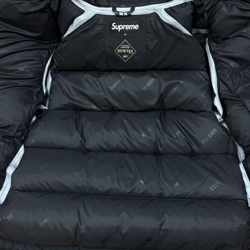 シュプリーム Supreme ジャケット、上着 ダウンジャケット 19AW GORE-TEX 700-Fill Down Parka ゴアテックス 700フィル ダウン パーカー M ロゴ、文字 X 刺繍 黒 / ブラック / black メンズ USED 古着 中古 50156352