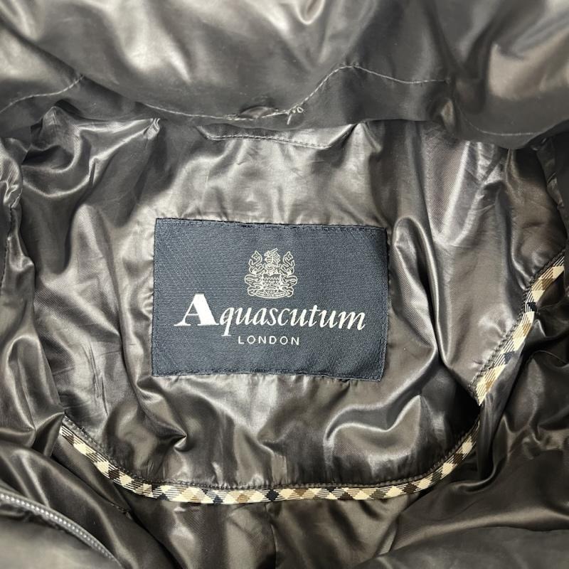 アクアスキュータム Aquascutum コート ダウンコート ダウン ジップ アップ ジャケット ポリエステル ダークブラウン / ダークブラウン / レディース USED 古着 中古 50156353