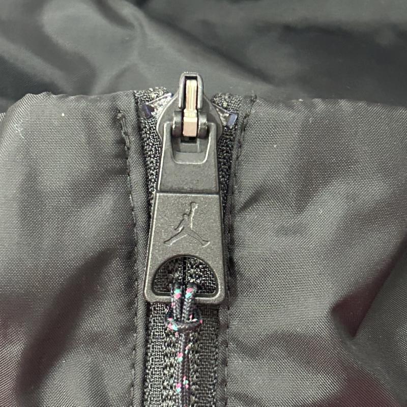 エアジョーダン AIR JORDAN ジャケット、上着 ジャンパー、ブルゾン AS M J MOUNTAINSIDE JACKET ナイロンフリースブルゾン CT3380-010 - 無地 X ロゴ、文字 黒 / ブラック / black X 緑 / グリーン / green X 桃 / ピンク / pink メンズ USED 古着 中古 50156421